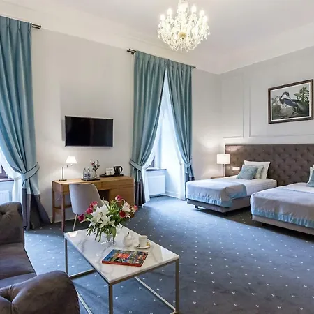 Hotel Palac Mojecice