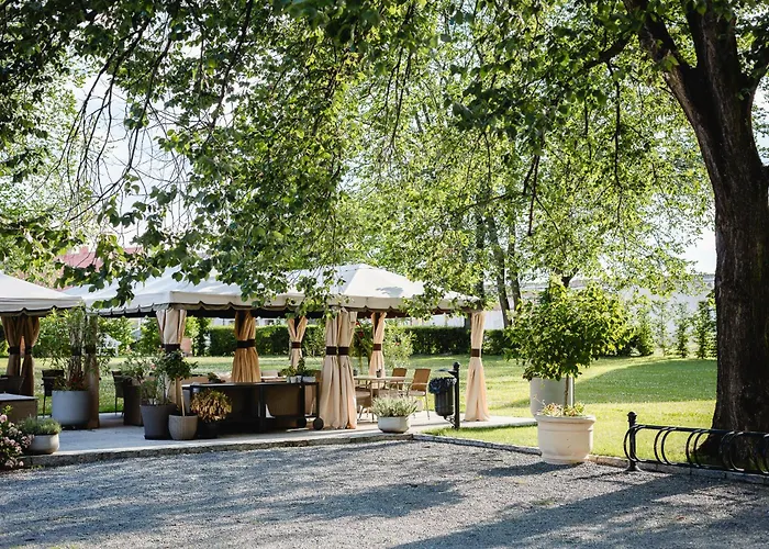 Hotel Palac Mojecice